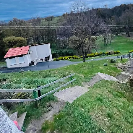 Maison Familiale Avec Terrasse A بيت للعطل *
