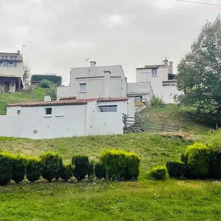 Holiday home Maison Familiale Avec Terrasse A Vieille-Brioude