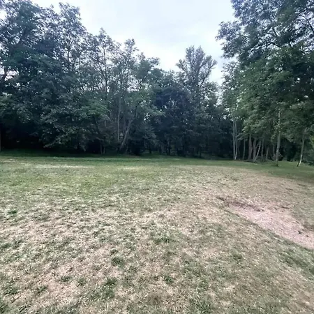 Maison Familiale Avec Terrasse A *